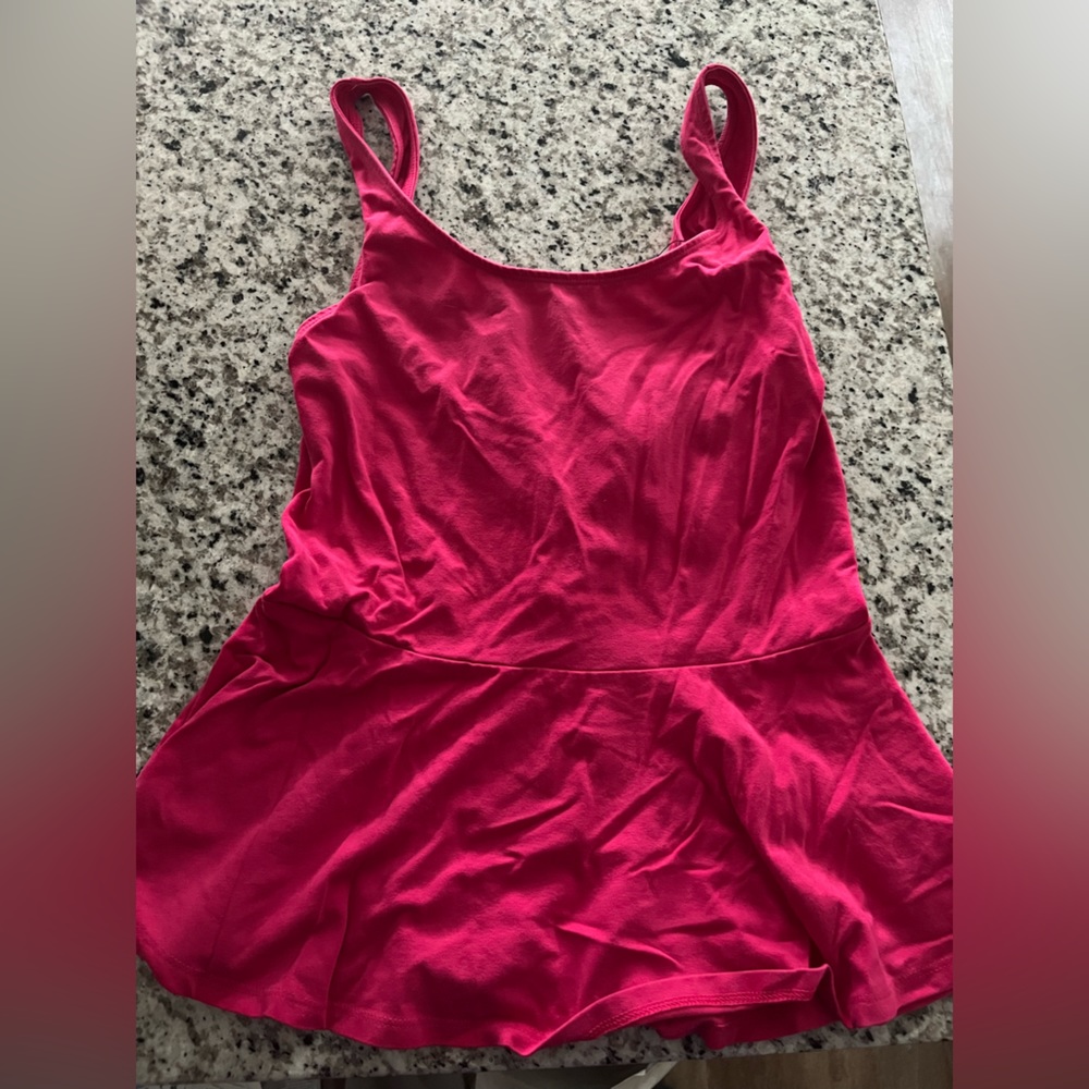 Women Express Top Pink Small
